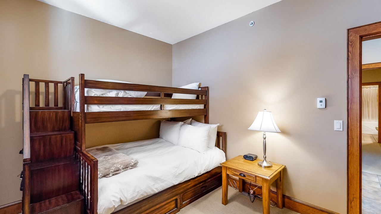 Photo of Bedroom in Big White Ski Resort
