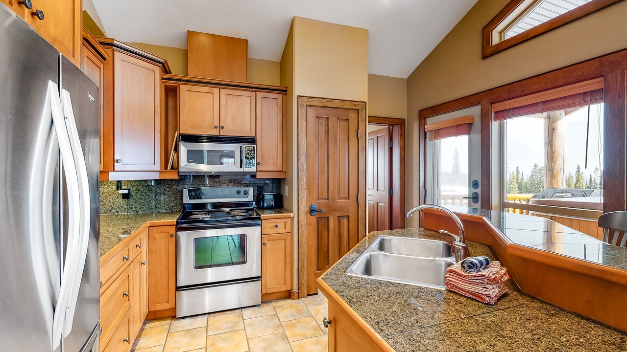 Photo of Kitchen in Big White Ski Resort