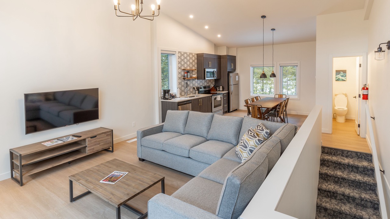 Photo of Livingroom in Revelstoke
