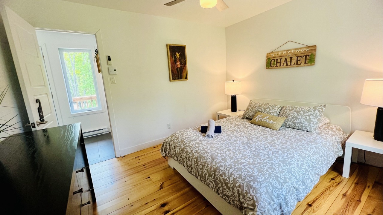Photo of Bedroom in Entrelacs