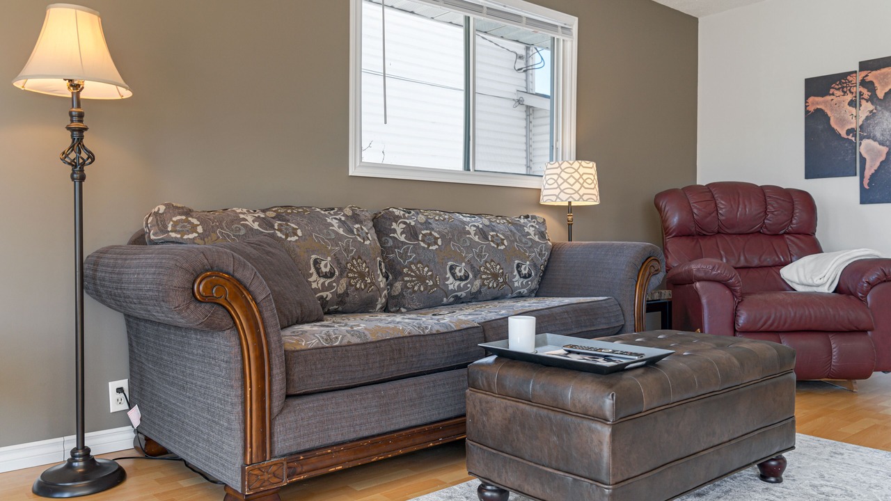 Photo of Livingroom in Drumheller