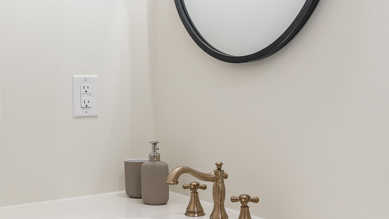 Photo of Bathroom in Smiths Falls
