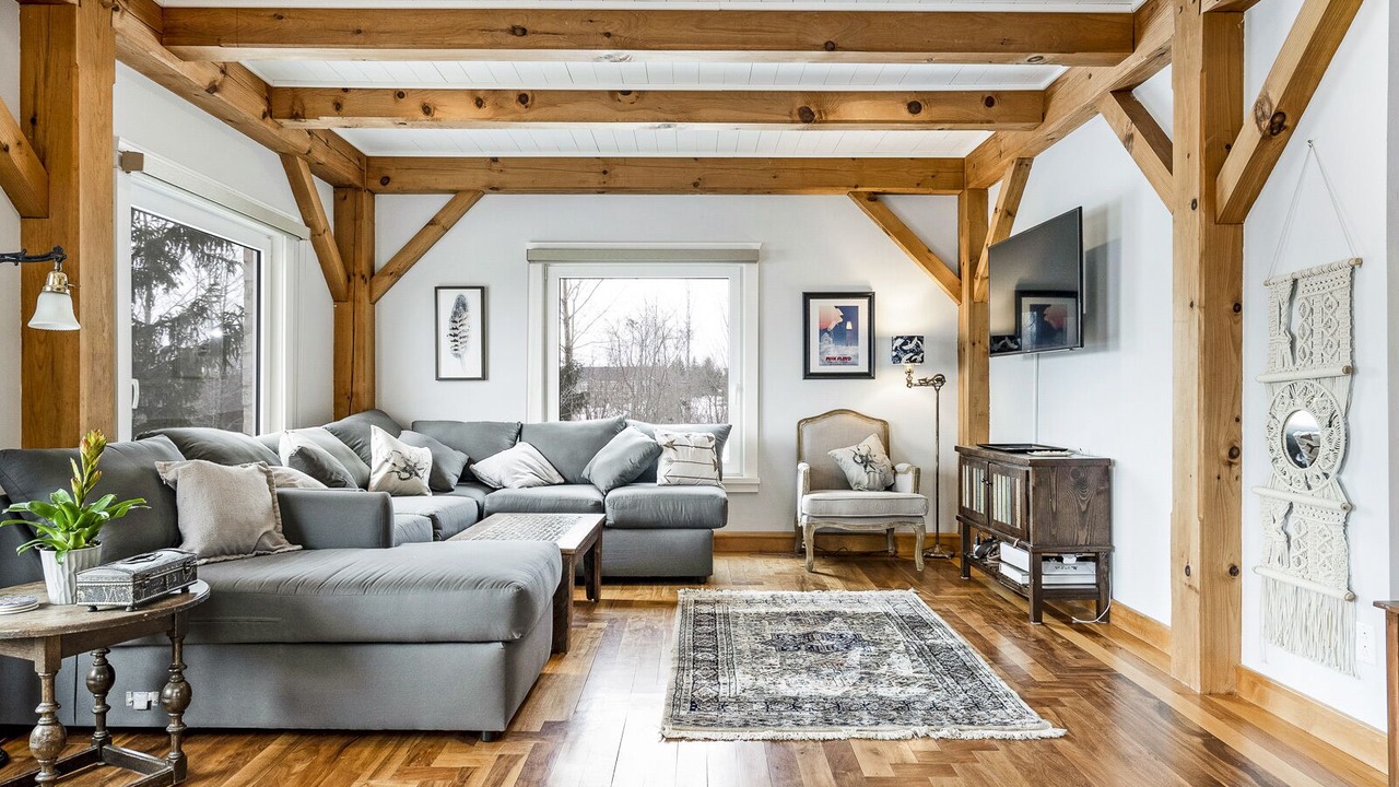 Photo of Bedroom in Meaford