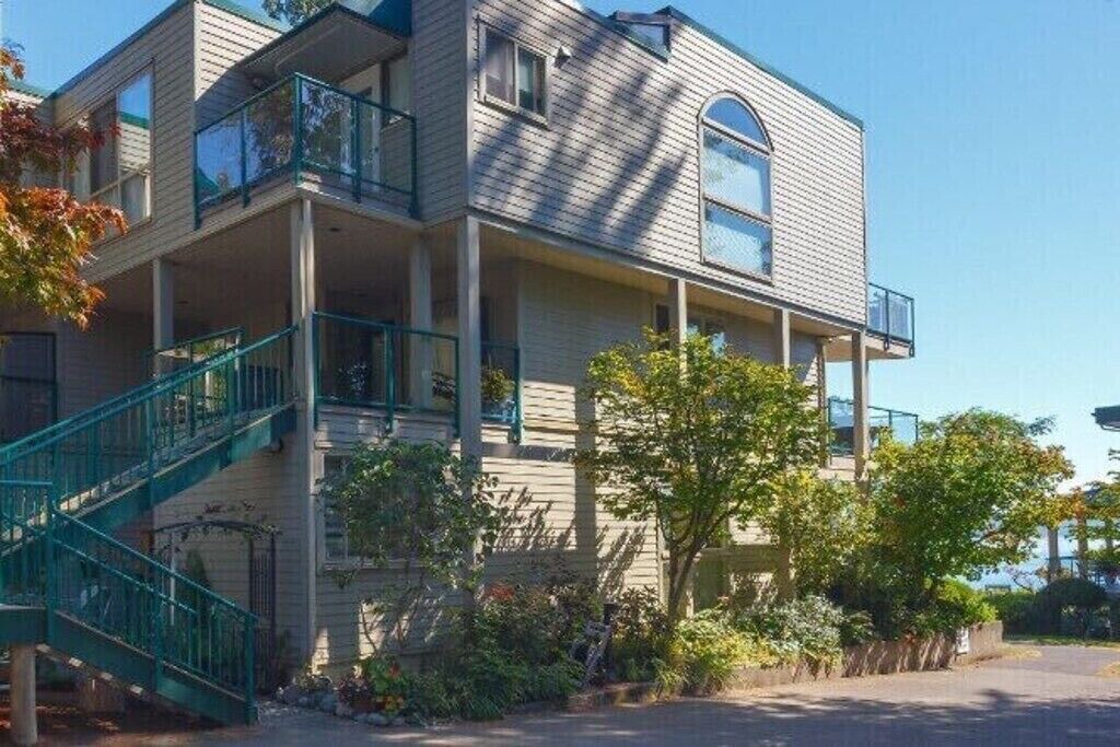 Photo of Outdoor in North Oyster
