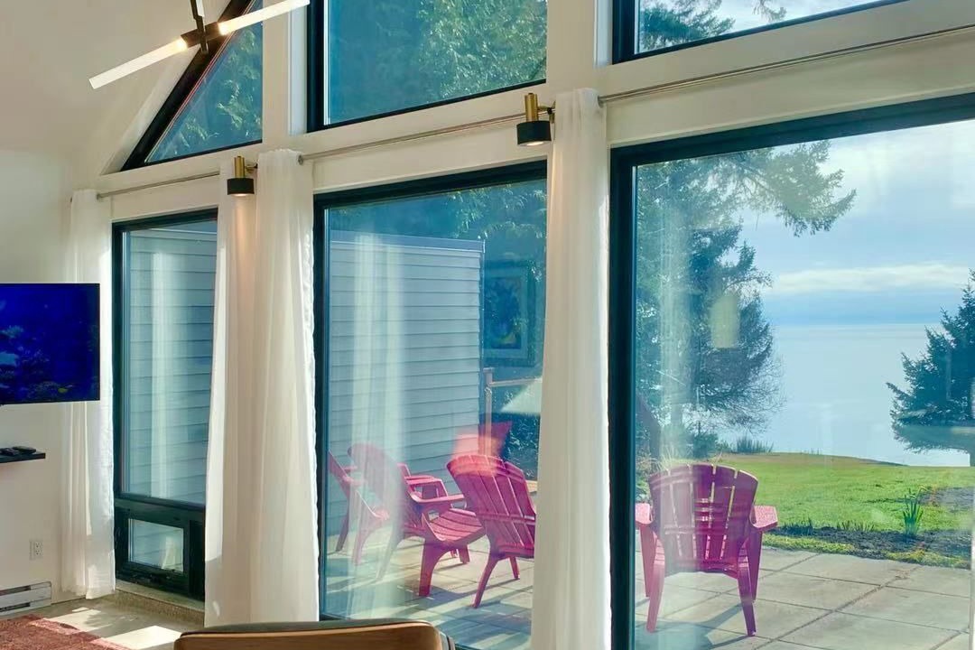 Photo of Livingroom in Otter Point