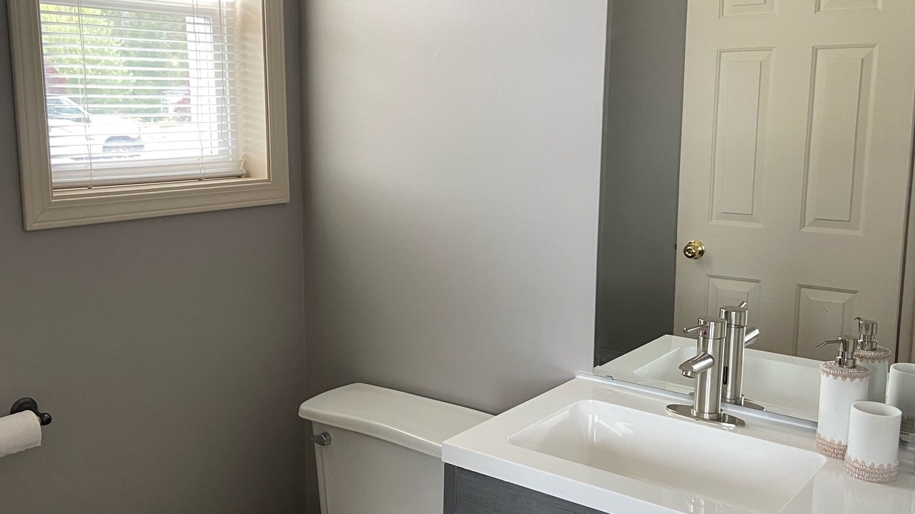 Photo of Bathroom in Okanagan-Similkameen