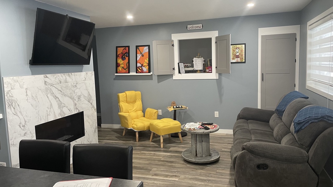 Photo of Livingroom in Estevan