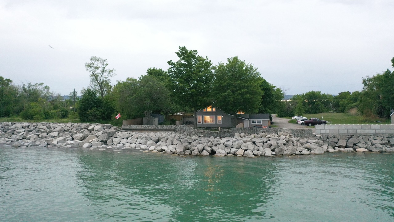 Photo of Outdoor in Stoney Creek