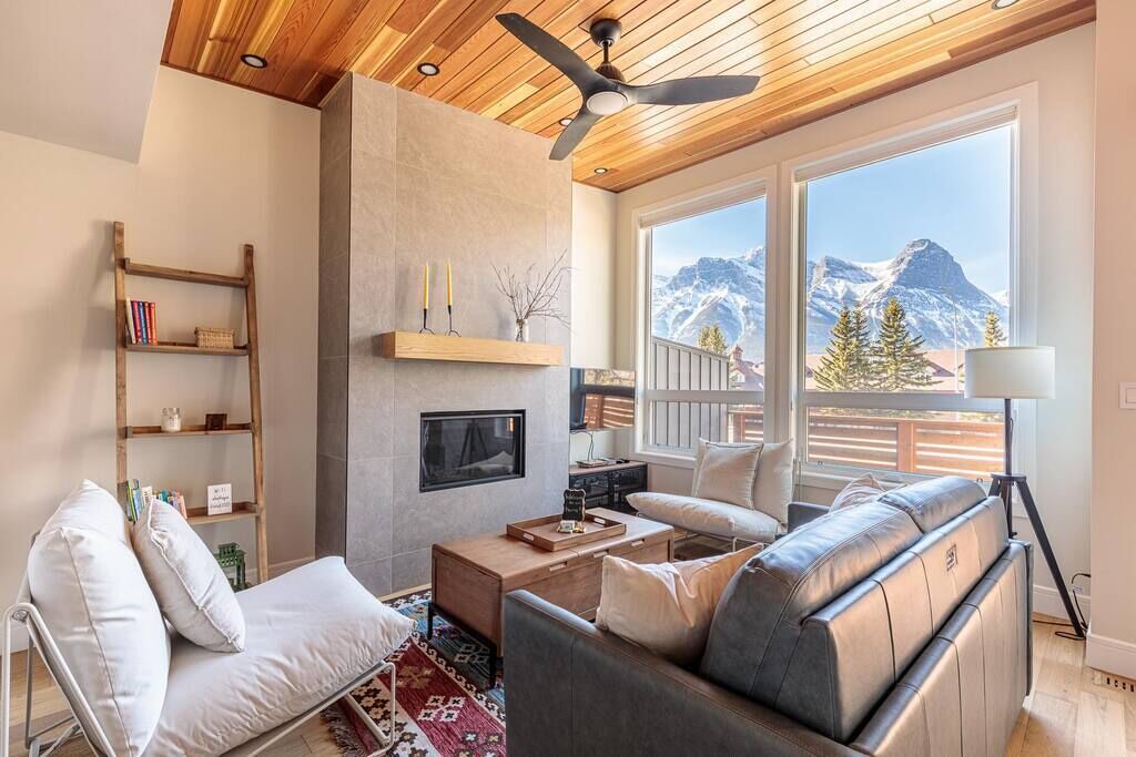 Photo of Livingroom in Teepee Town