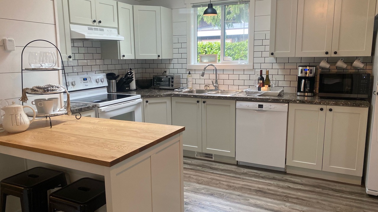 Photo of Kitchen in West Sechelt