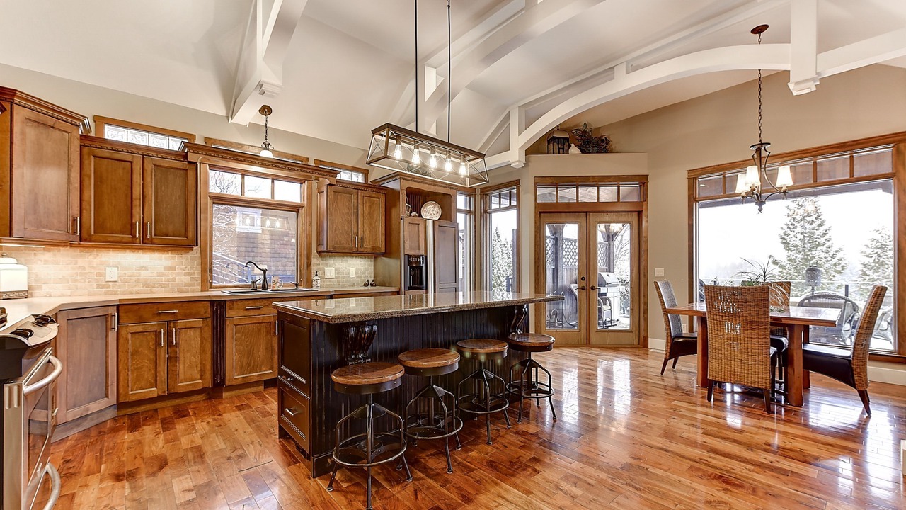 Photo of Kitchen in West Kelowna Estates