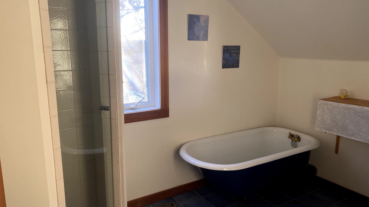 Photo of Bathroom in Grey Highlands