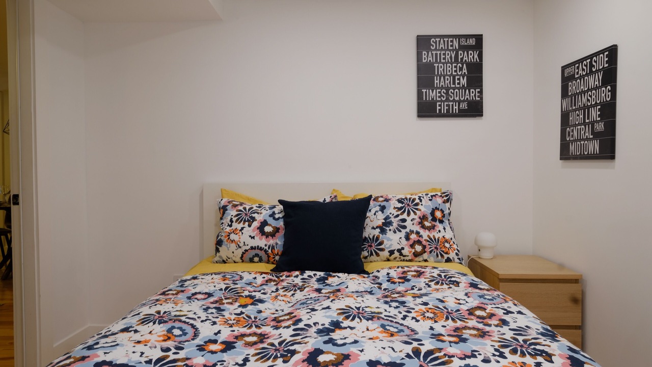Photo of Bedroom in Kensington-Cedar Cottage