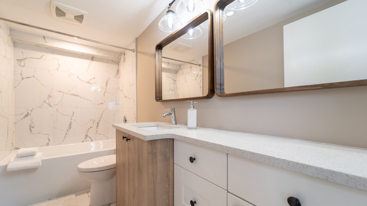 Photo of Bathroom in Otter Point