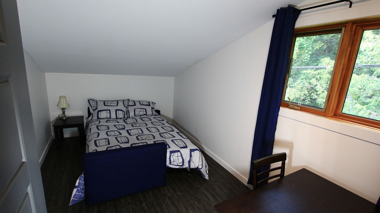Photo of Bedroom in Val-des-Monts