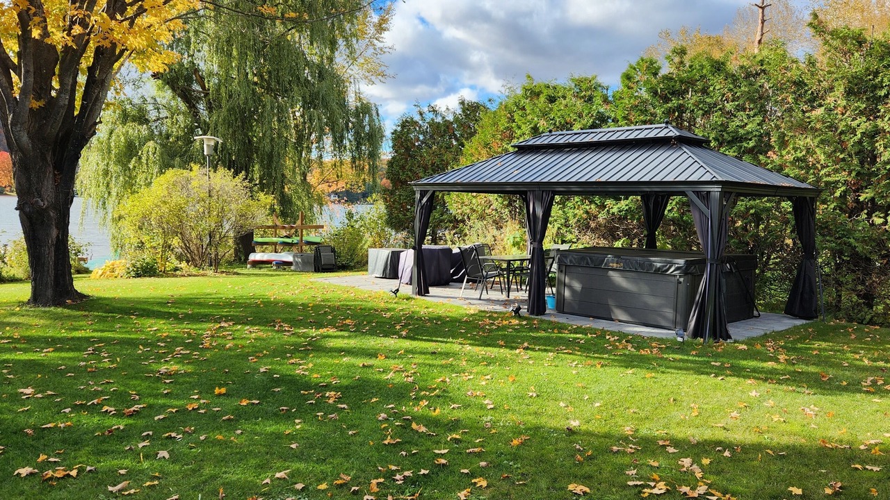 Photo of Outdoor in Val-des-Monts