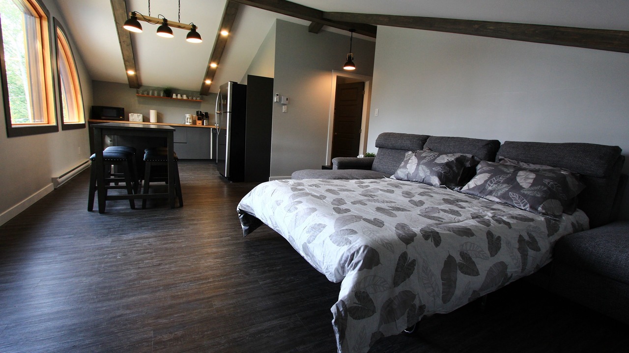 Photo of Bedroom in Val-des-Monts