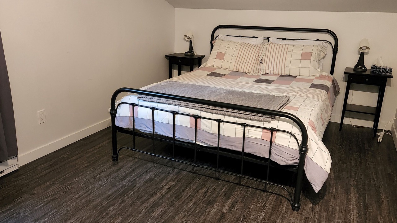 Photo of Bedroom in Val-des-Monts