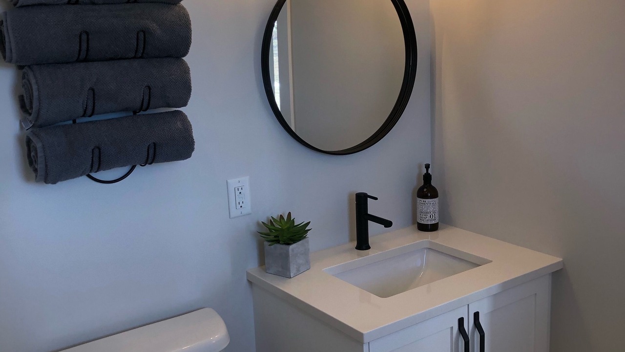 Photo of Bathroom in Brackley Beach