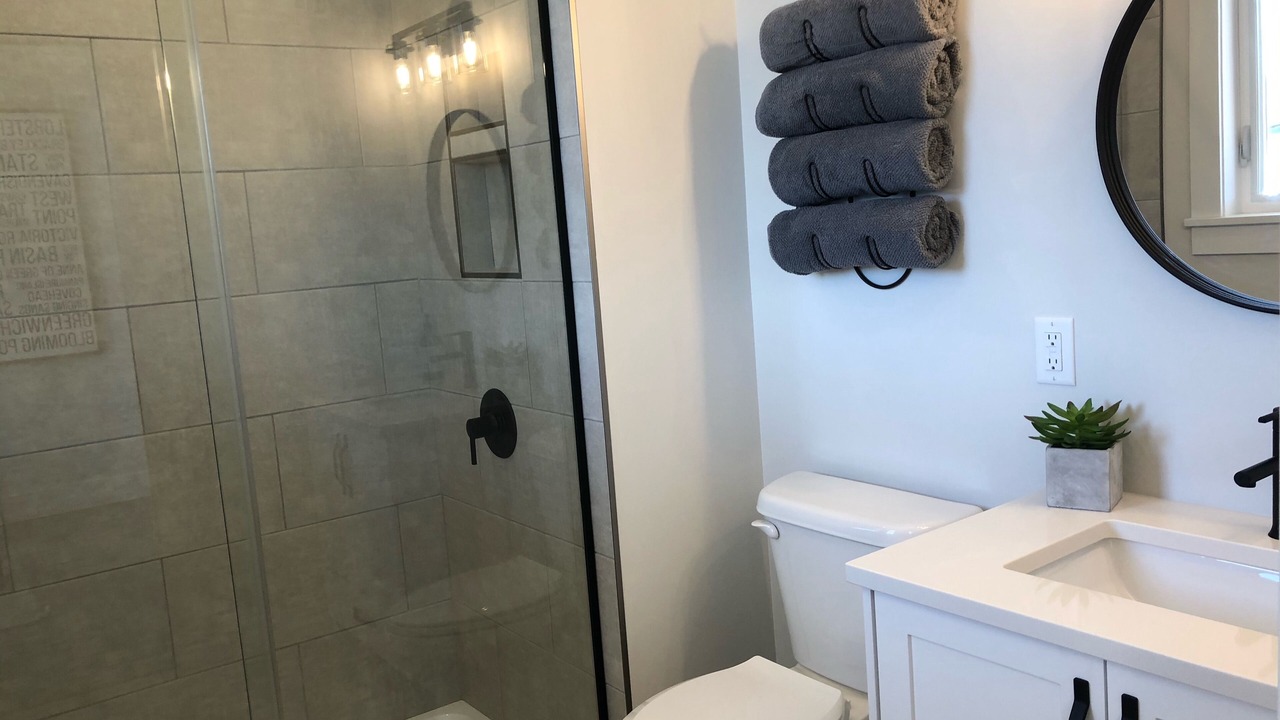 Photo of Bathroom in Brackley Beach
