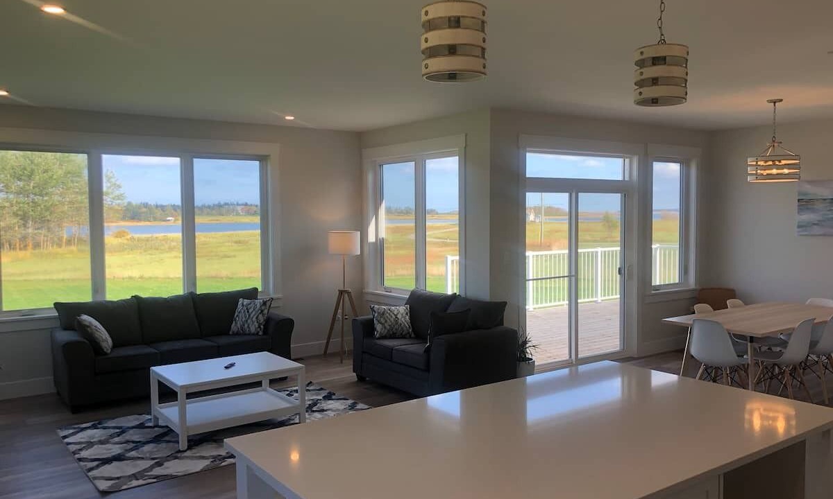 Photo of Livingroom in Brackley Beach