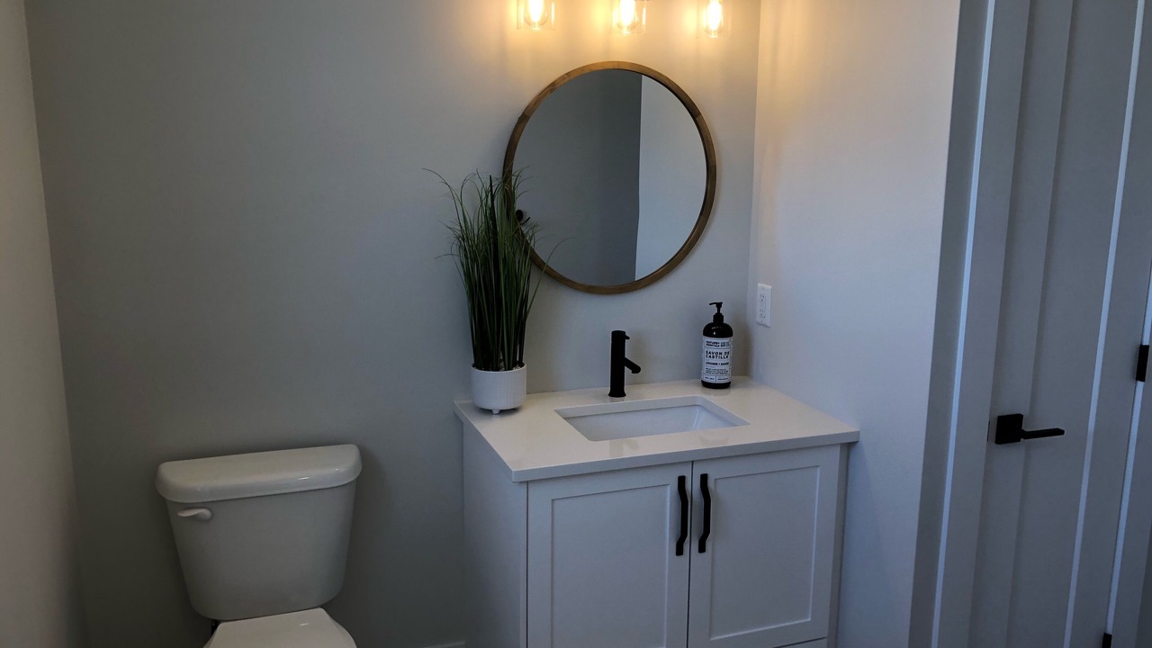 Photo of Bathroom in Brackley Beach