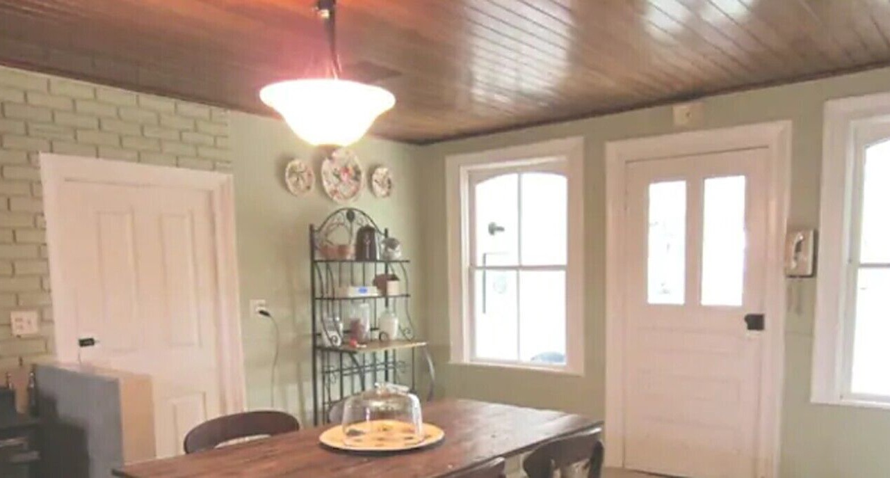 Photo of Livingroom in Milford