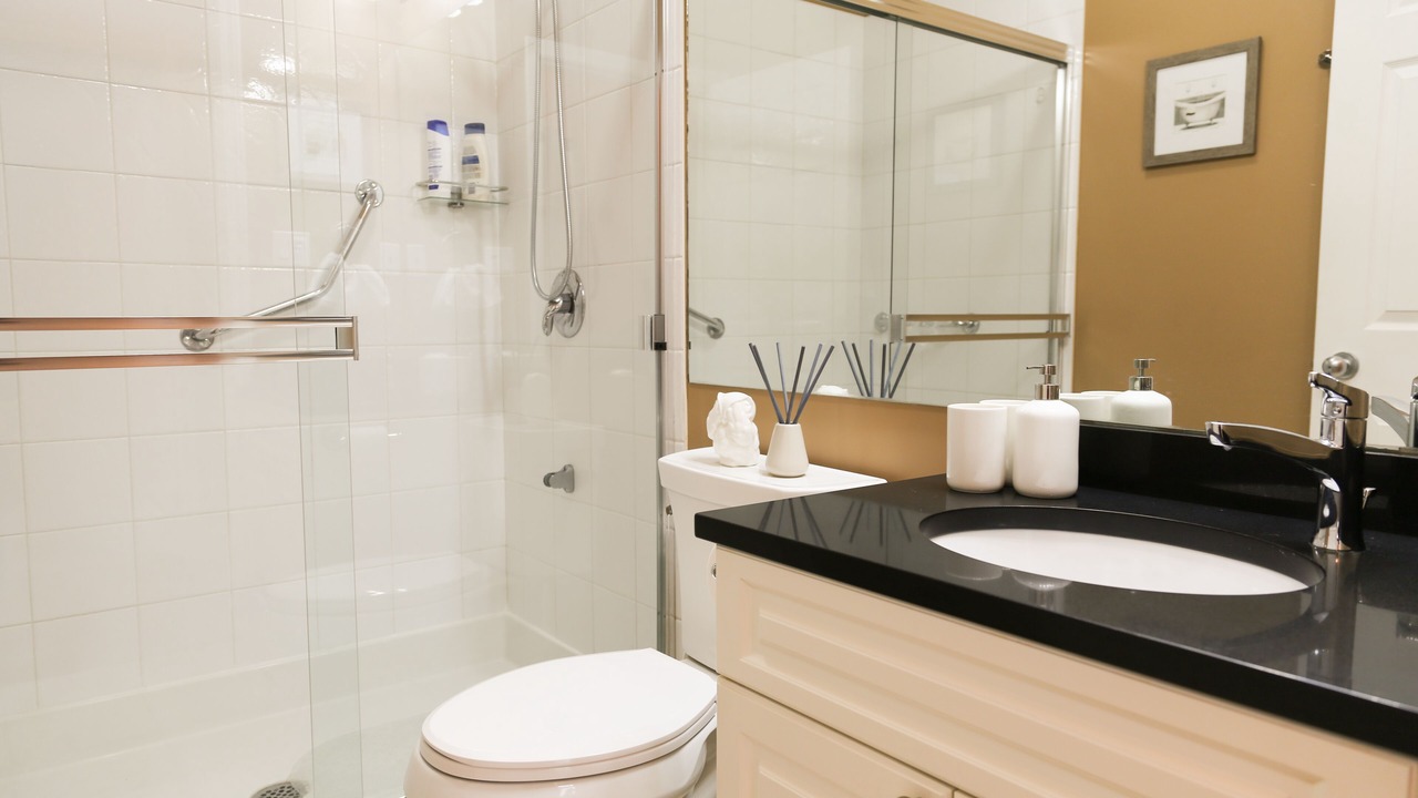 Photo of Bathroom in West Sechelt