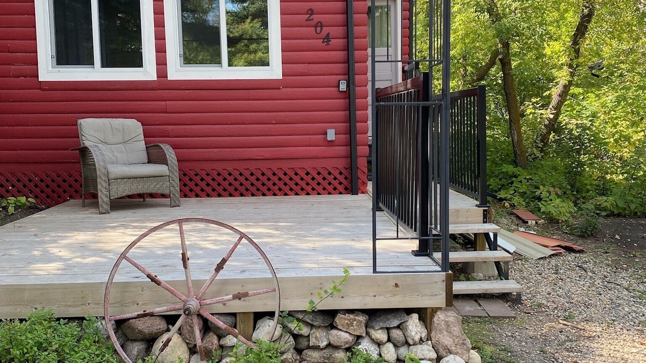 Photo of Patio Balcony in Manitou Beach