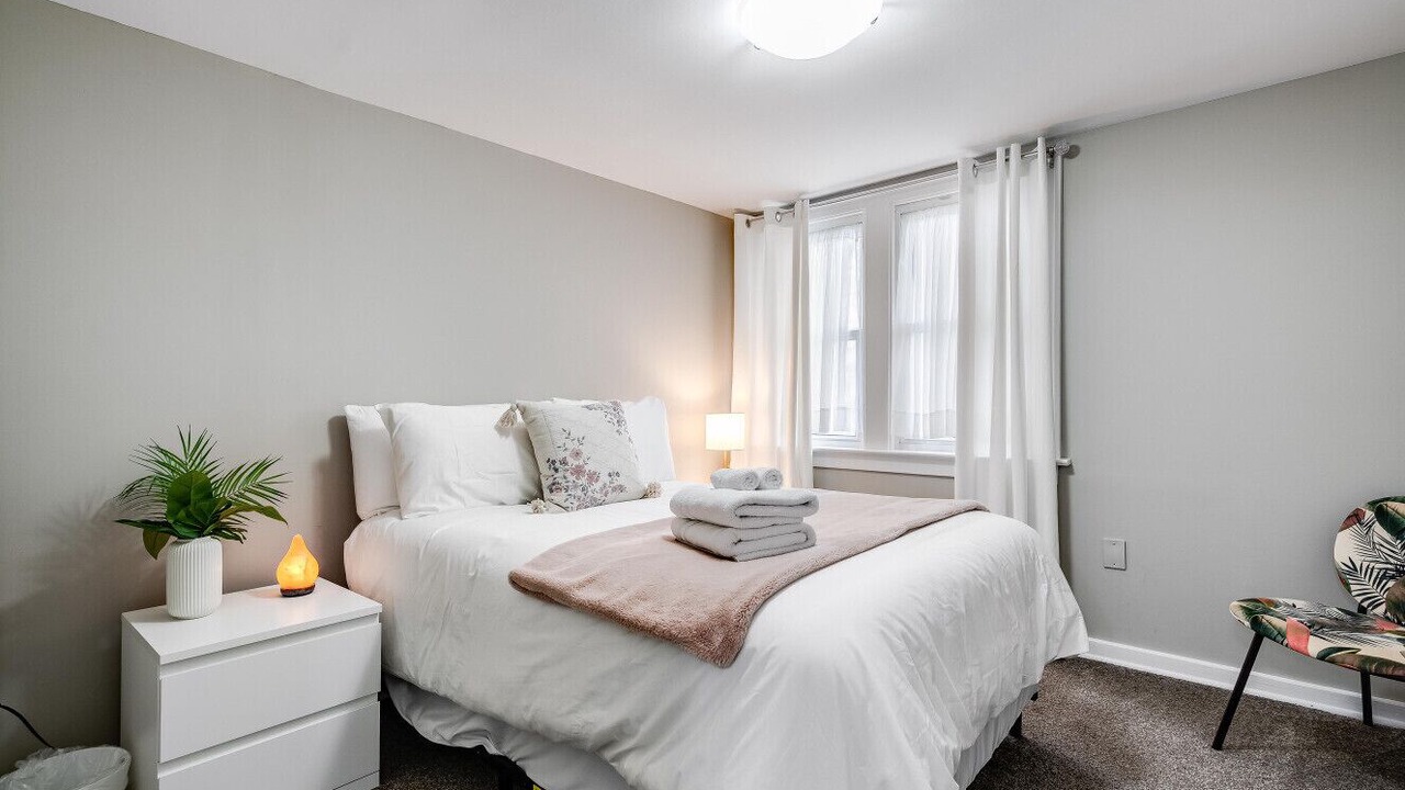 Photo of Bedroom in Leamington
