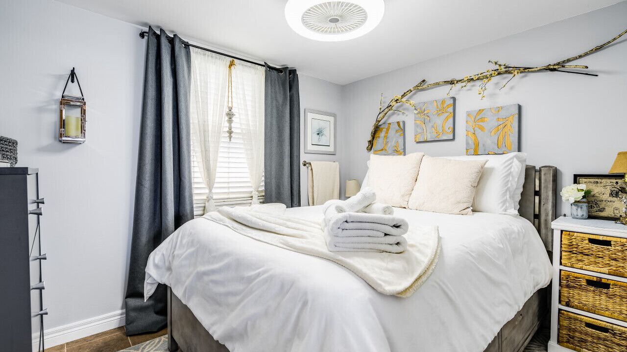 Photo of Bedroom in Leamington