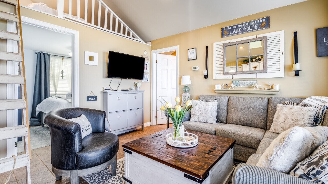 Photo of Livingroom in Leamington