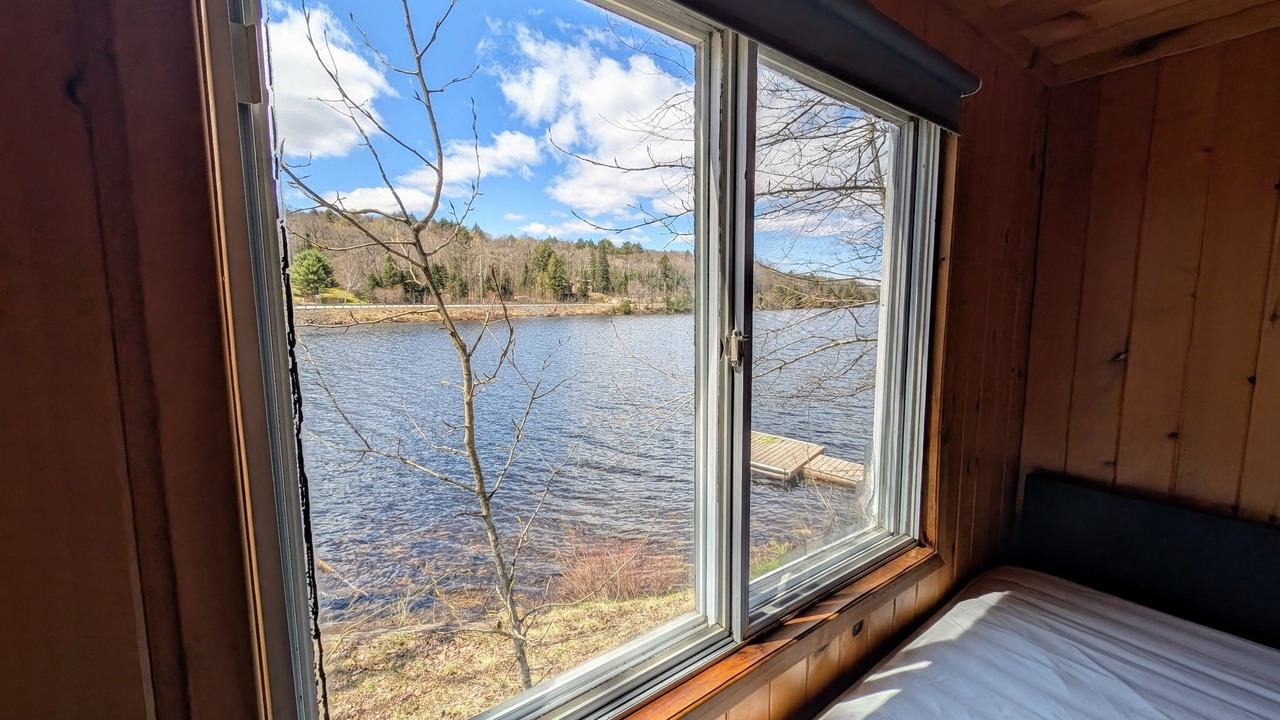 Photo of Bedroom in Algonquin Highlands