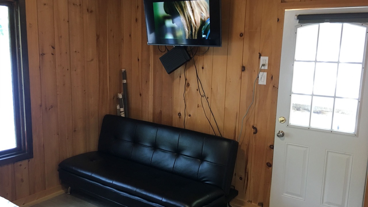 Photo of Livingroom in Algonquin Highlands