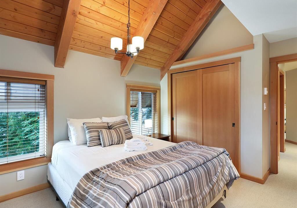 Photo of Bedroom in Courtenay