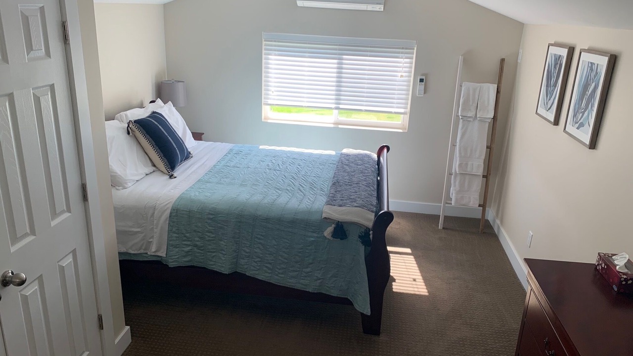 Photo of Bedroom in Okanagan-Similkameen