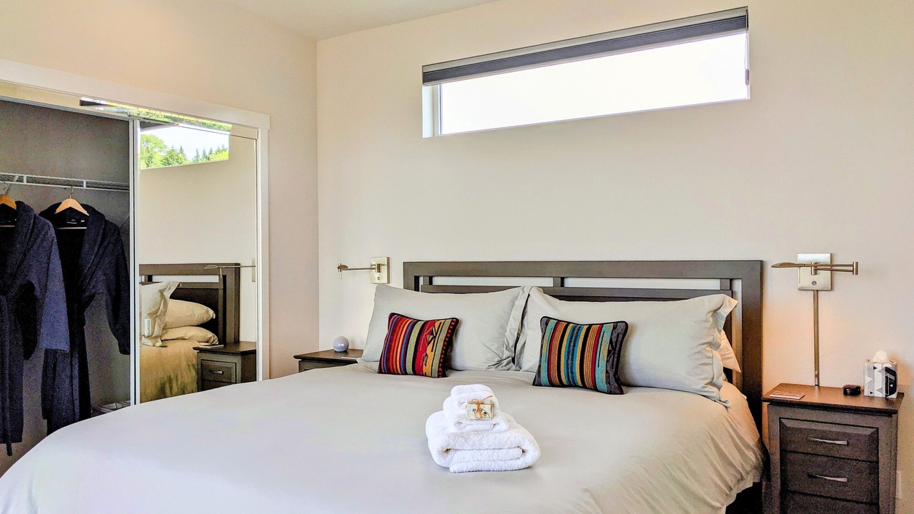 Photo of Bedroom in Salem