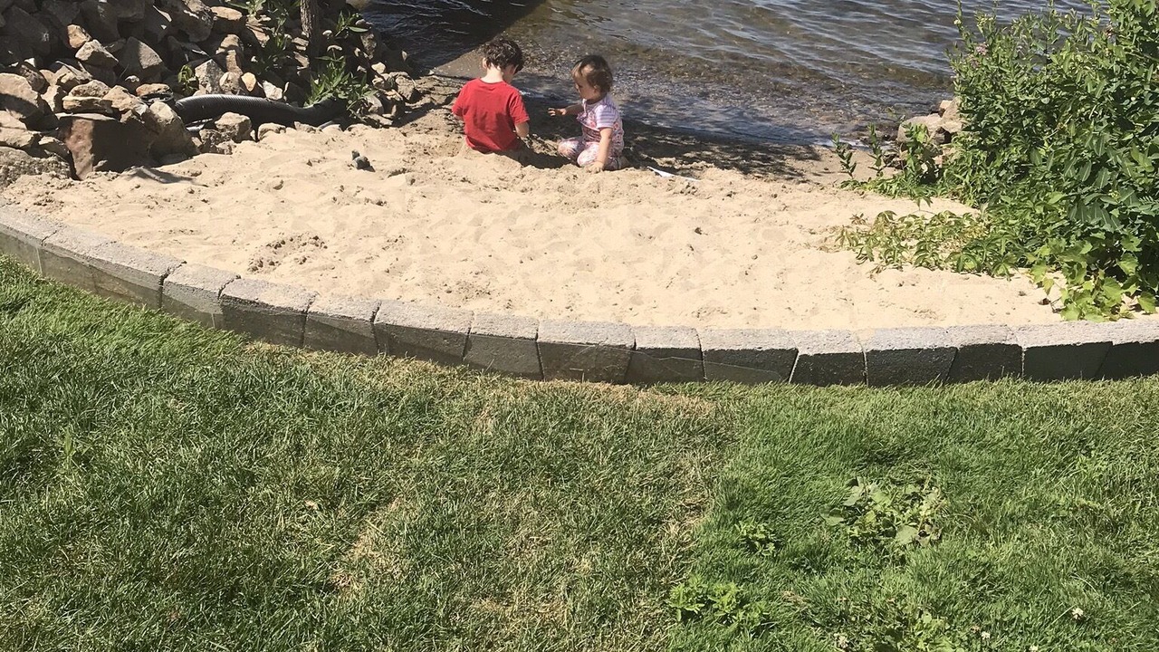 Photo of Others in Drummond-North Elmsley