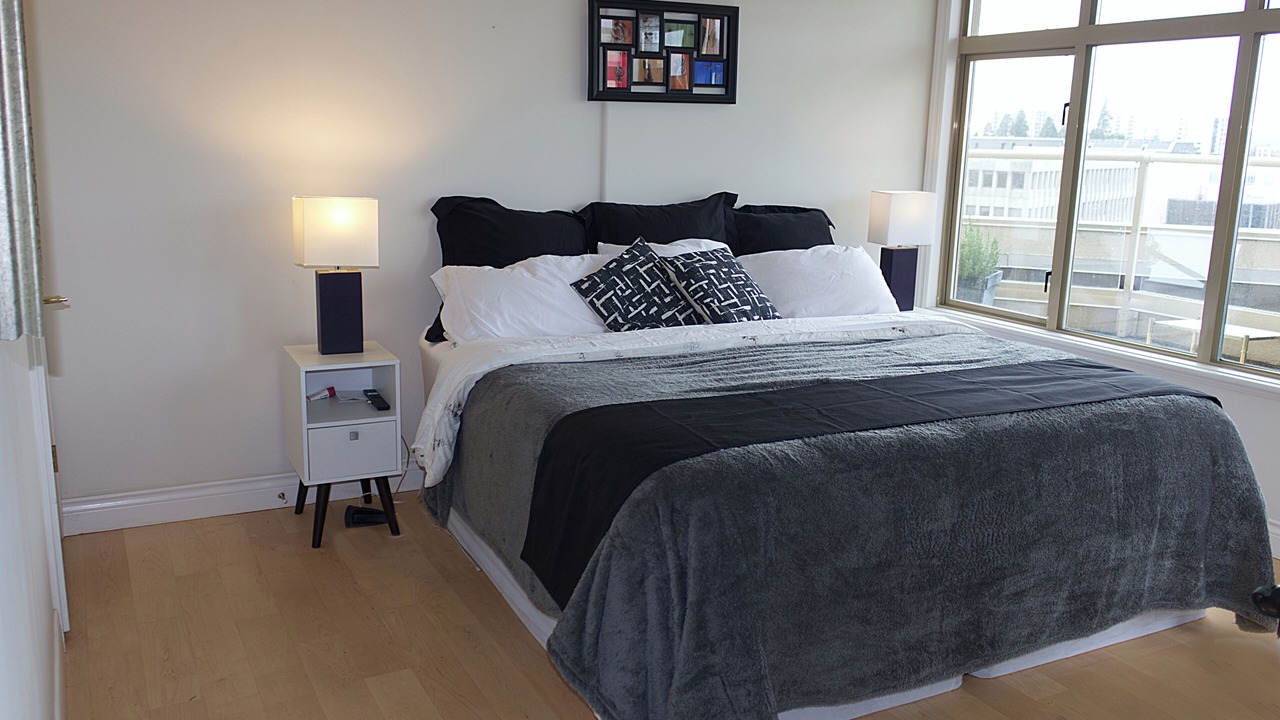 Photo of Bedroom in James Bay