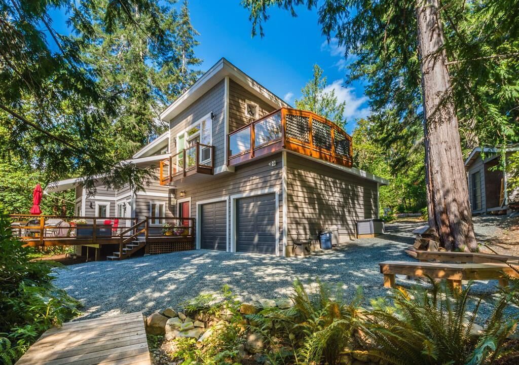 Photo of Outdoor in Sproat Lake