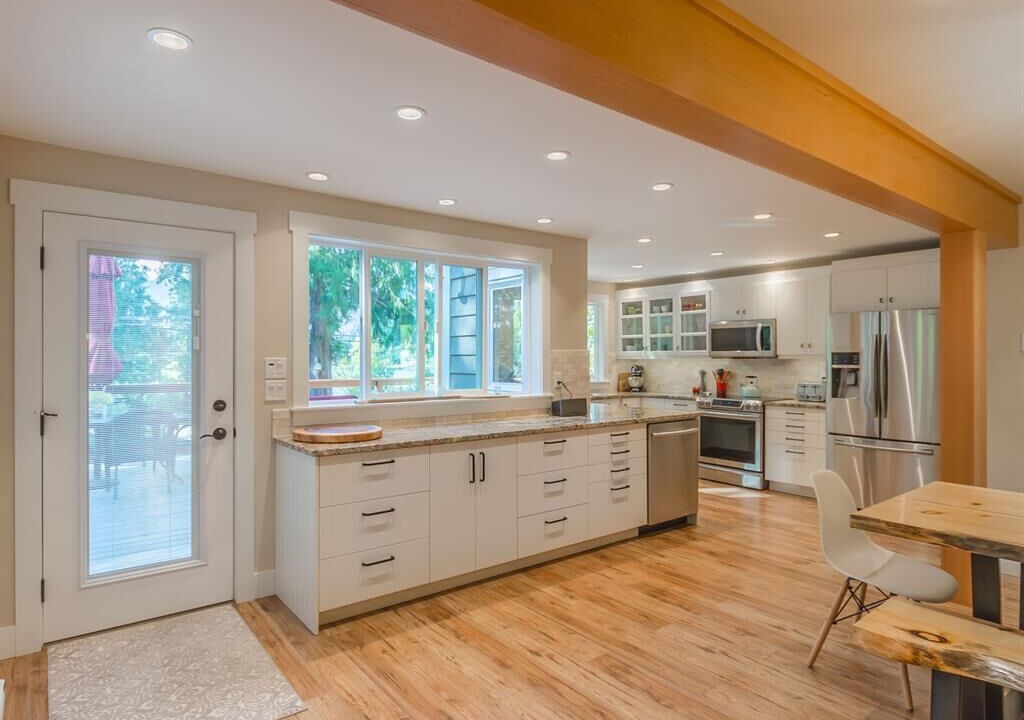 Photo of Kitchen in Sproat Lake