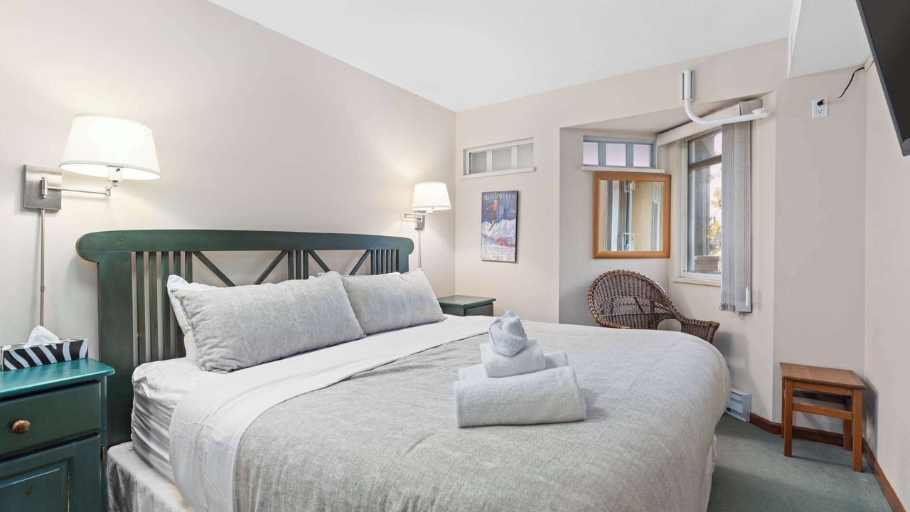 Photo of Bedroom in Whistler Cay Heights