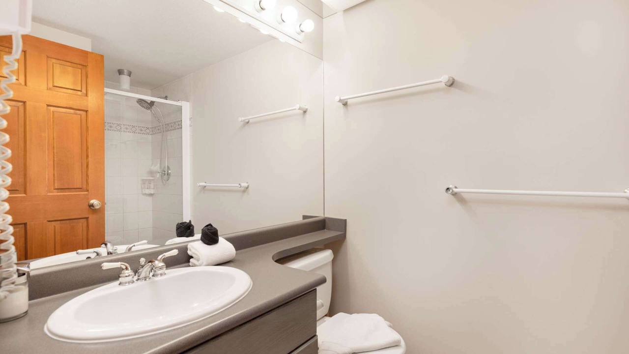 Photo of Bathroom in Whistler Cay Heights