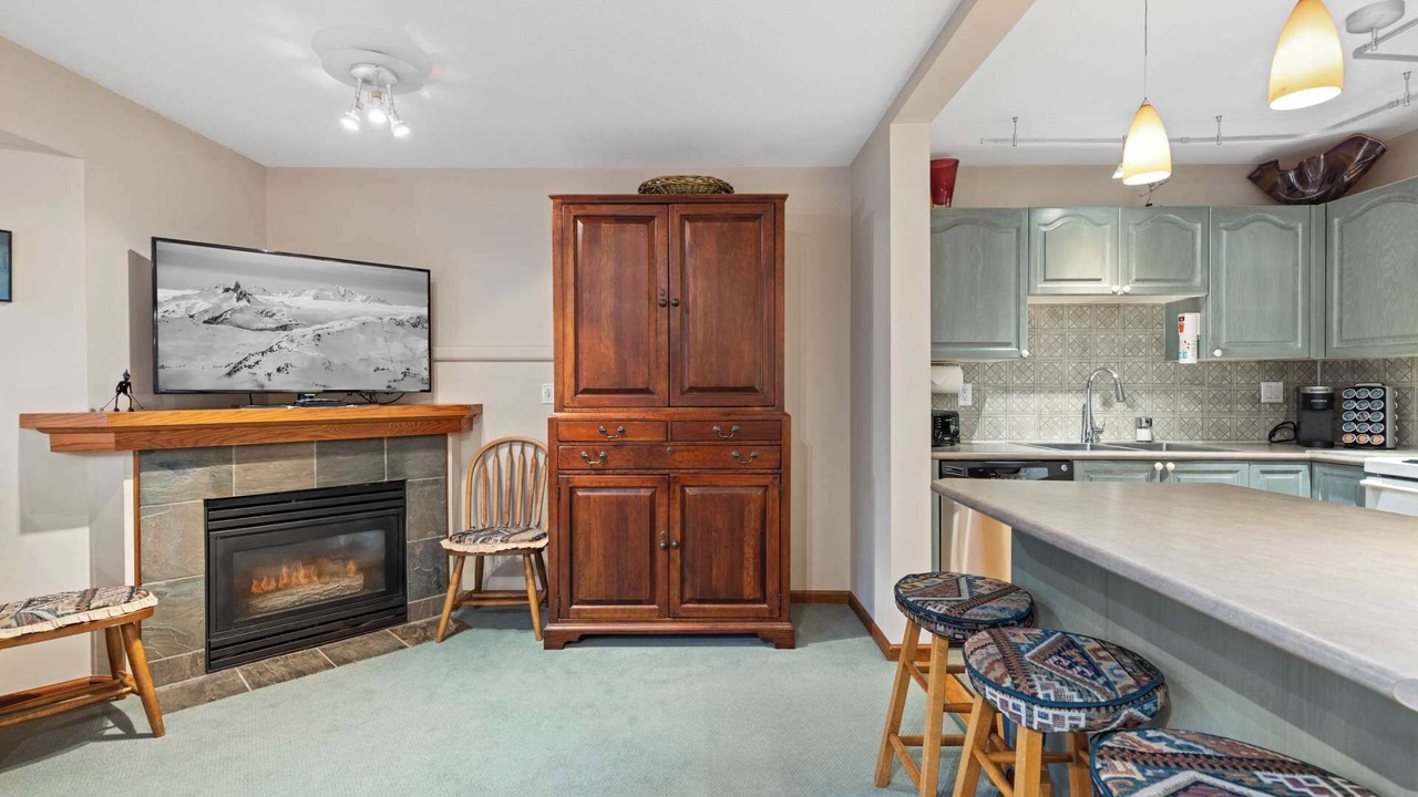 Photo of Kitchen in Whistler Cay Heights