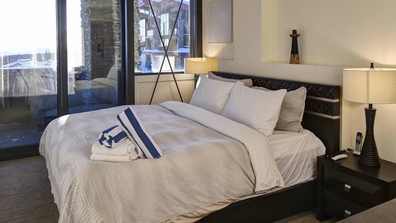 Photo of Bedroom in The Edge