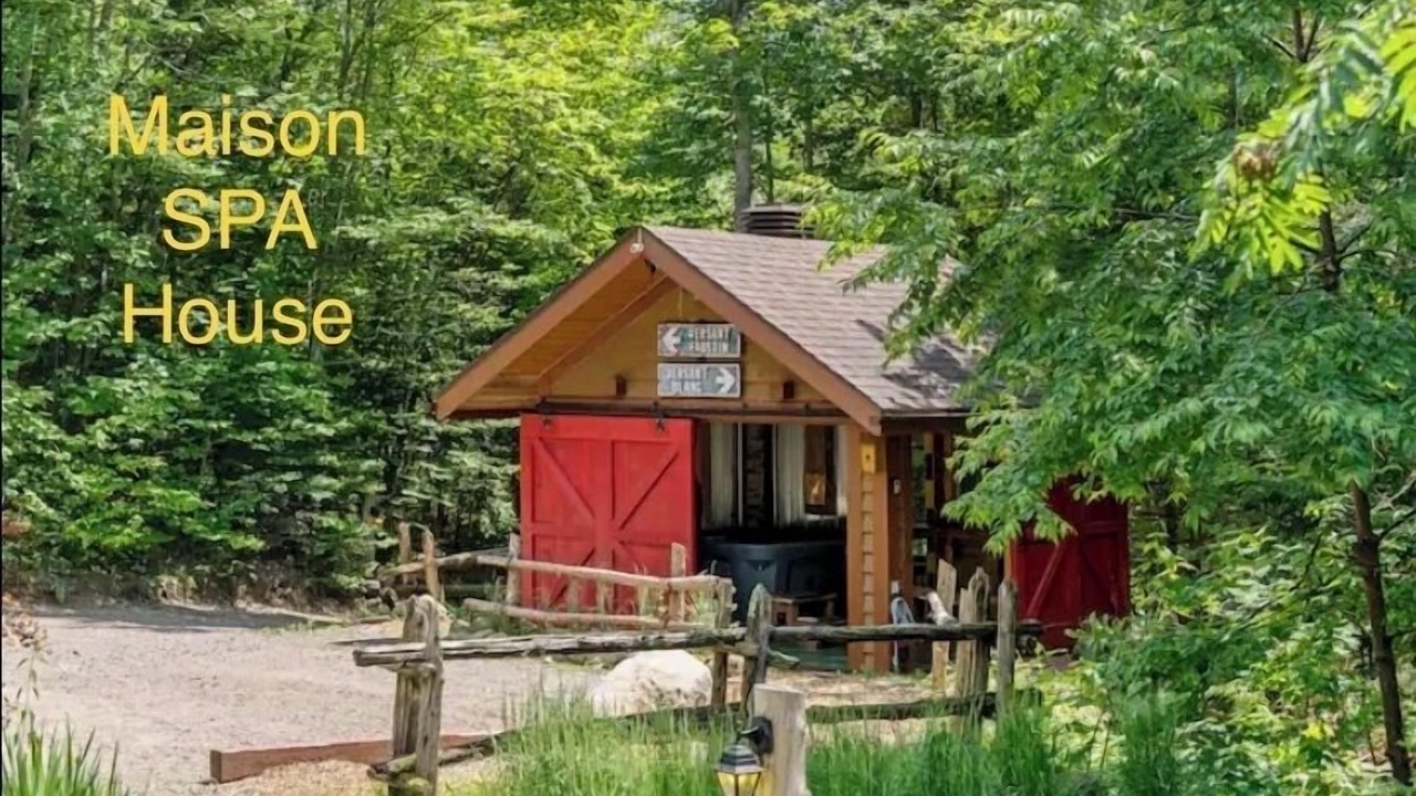 Photo of Outdoor in Saint-Faustin-Lac-Carre