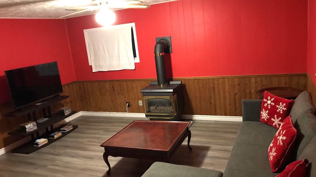 Photo of Livingroom in Mattawa