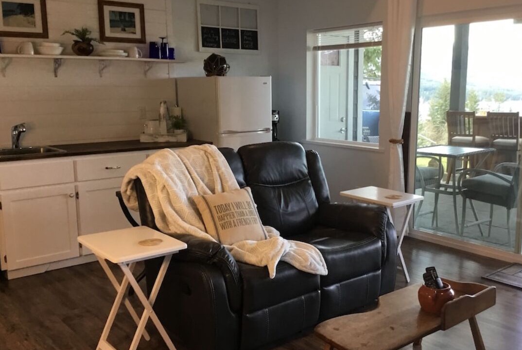 Photo of Livingroom in Blind Bay