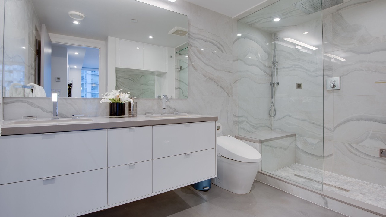 Photo of Bathroom in Crosstown