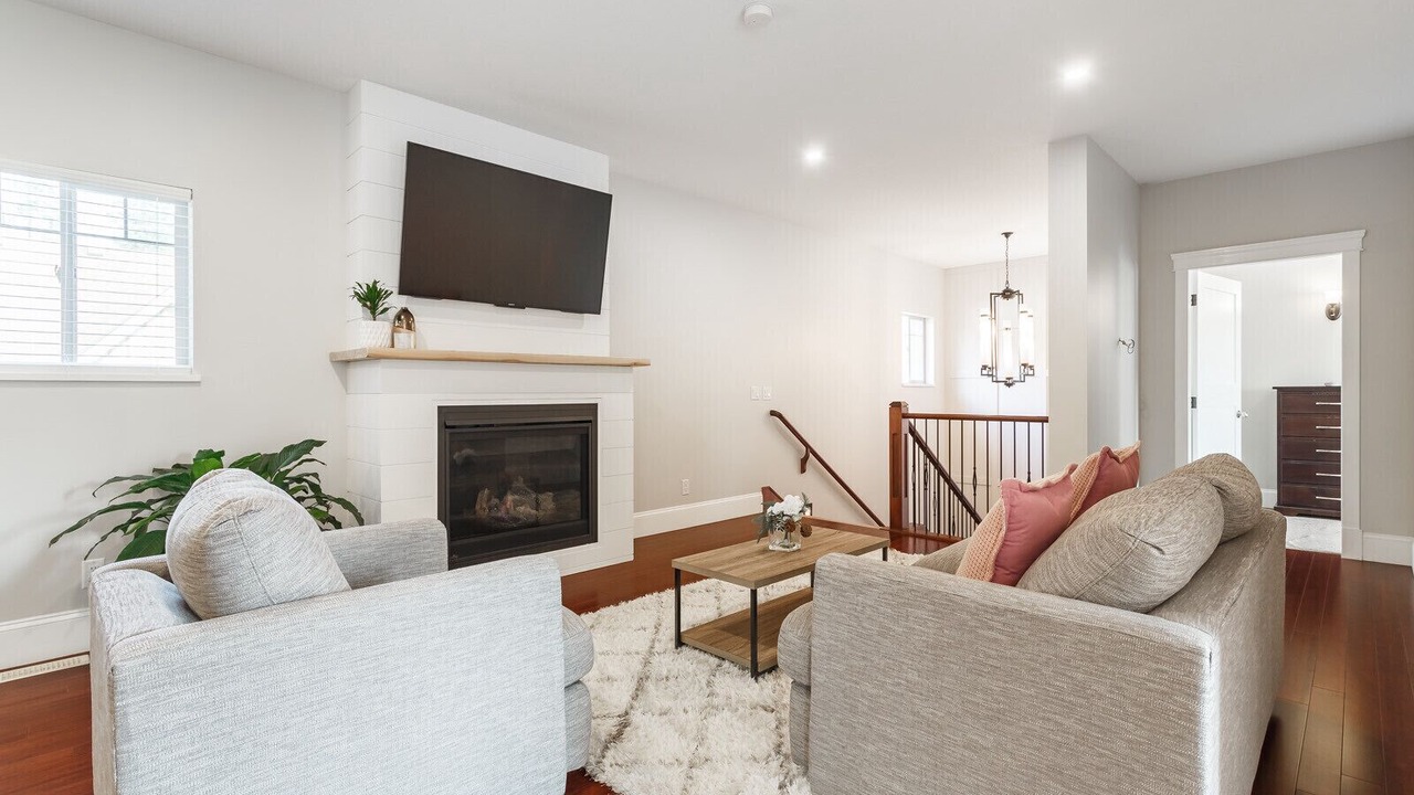 Photo of Livingroom in Southwest Mission